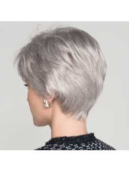 Perruque synthétique courte lisse Cara  100 deluxe- silver mix